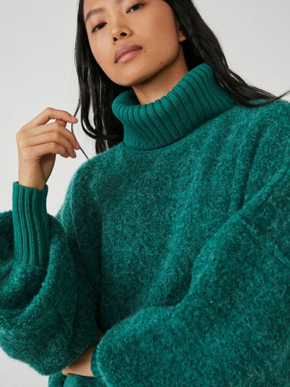 Milo Pullover (turtle neck)